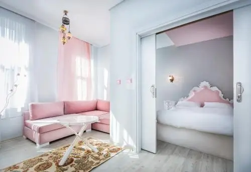 Стамбул: De Moon Suites Hotel