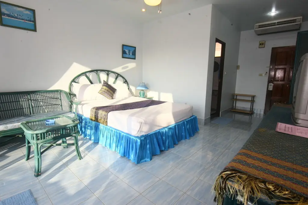 Пхукет: Patong Sunbeach Hotel