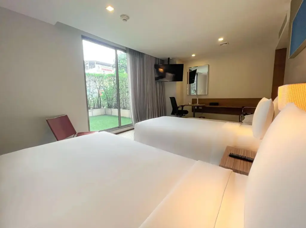 Бангкок: Отель Holiday Inn Express Bangkok Sathorn