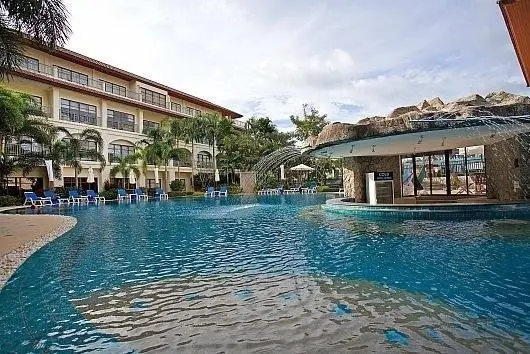 Тхаланг: Bang Tao Beach Apartment