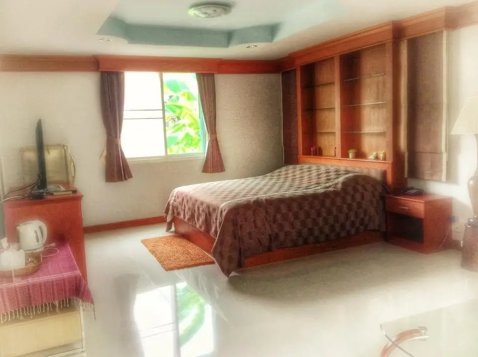 Кхонкэн: Sasithorn Garden View Hotel(ศศิธร การ์เดน วิว รีสอร์ท)