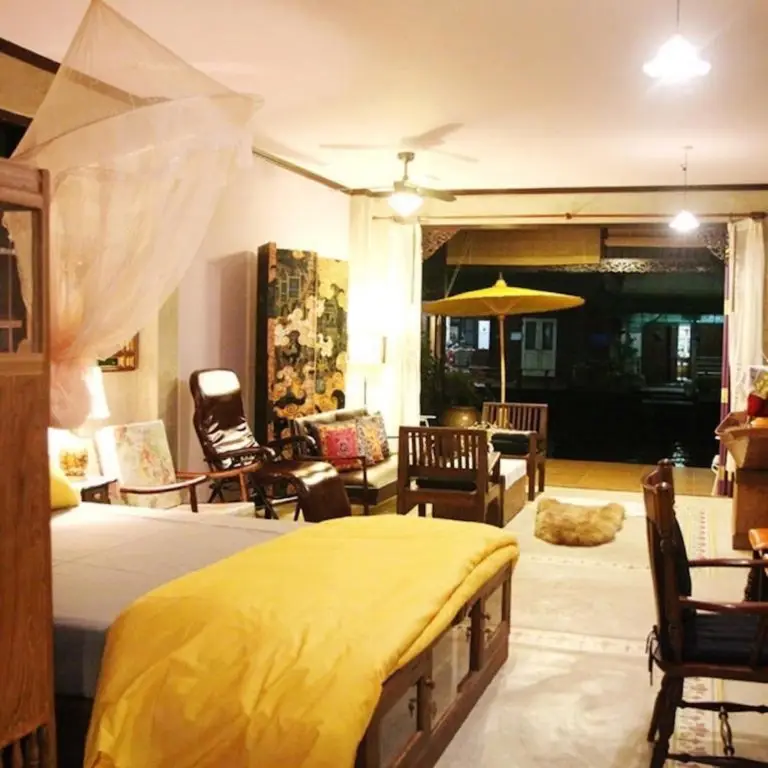 Бангкок: Bang Luang House