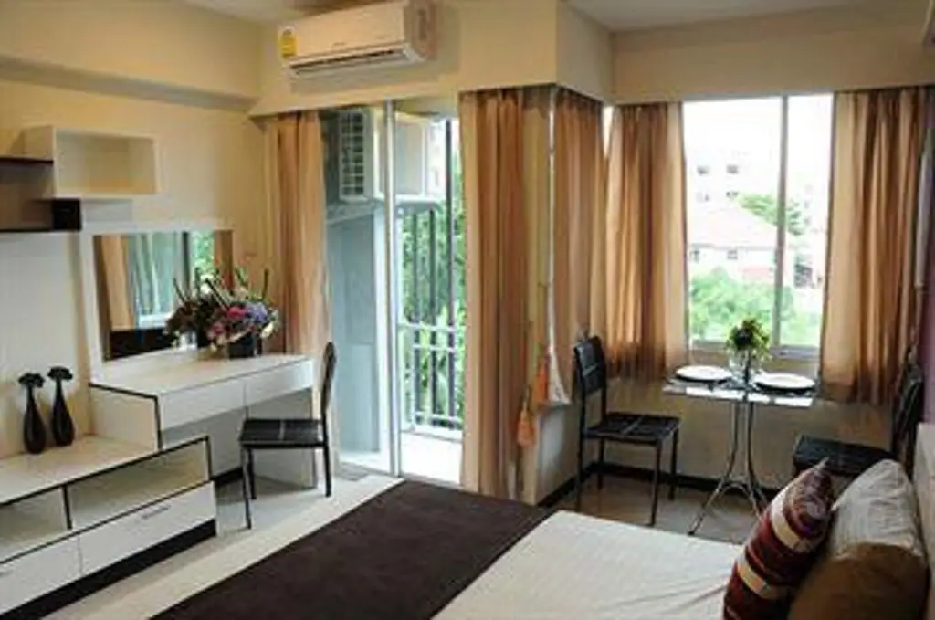 Бангкок: Отель K-House Sukhumvit 71
