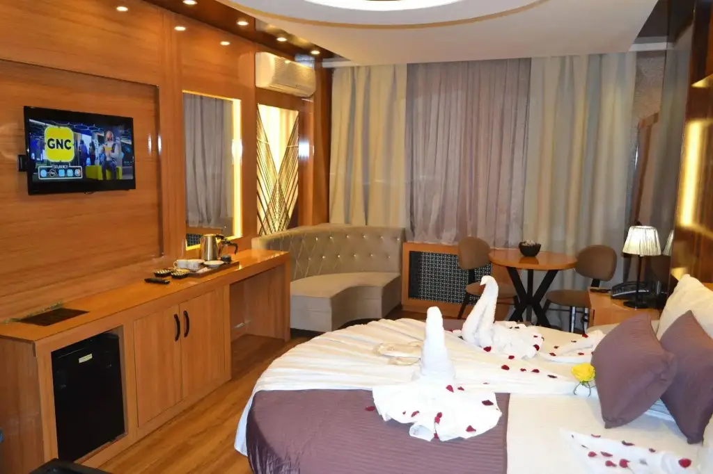 Стамбул: Gumus Palace Hotel