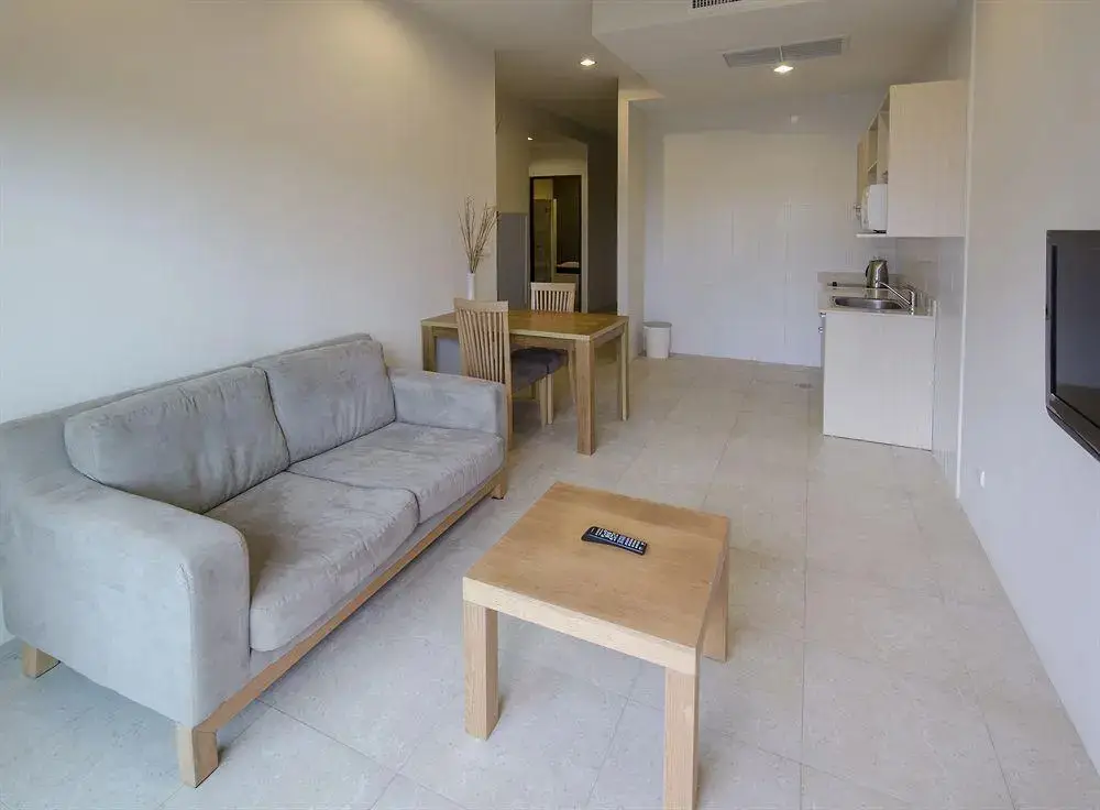 Муанг: Seaview modern Apartment at Karon Hill