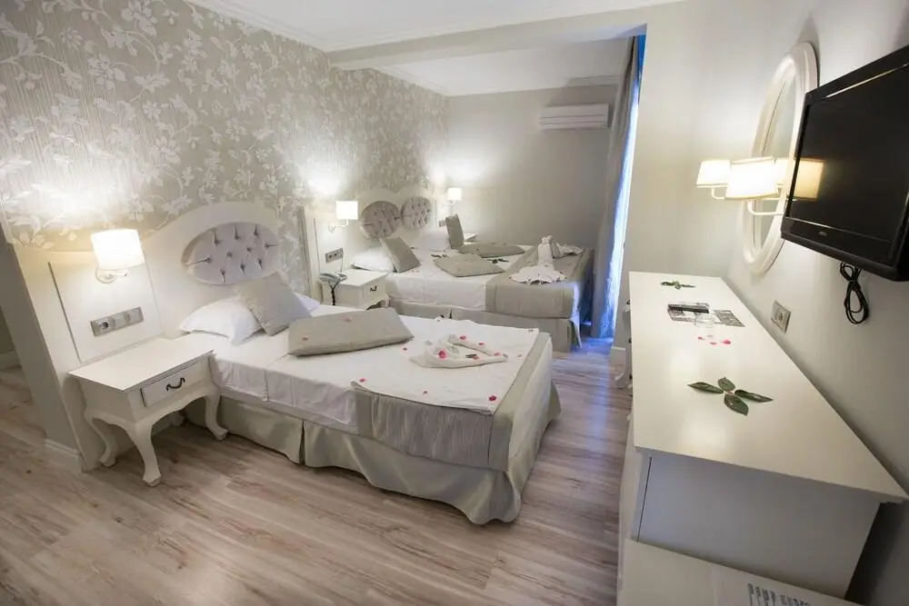 Фетхие: Pinehill Hotel & Suites