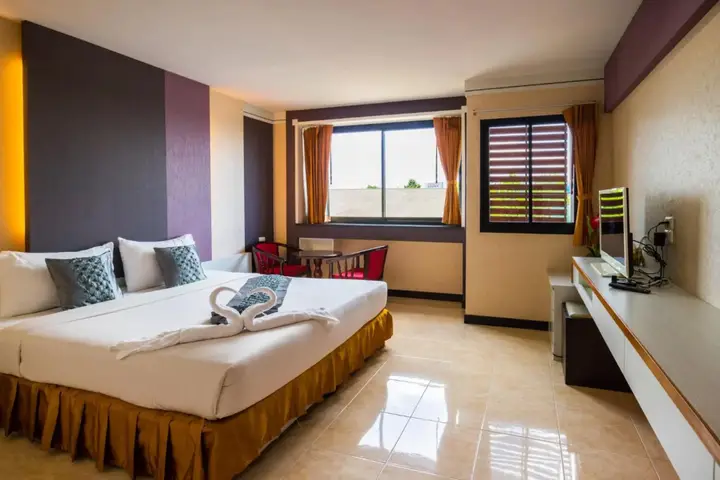 Сураттхани: OYO 566 Princess Park Hotel