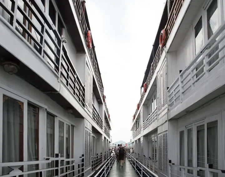 Халонг: Halong Glory Cruise