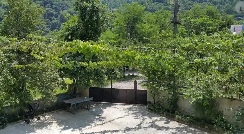 Батуми: Tako & Irakli Guesthouse