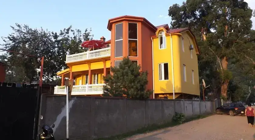 Батуми: Guest House Machaxela