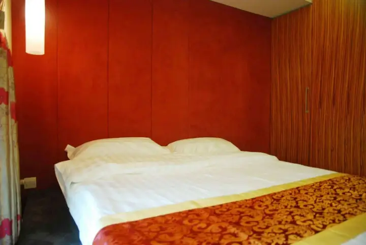 Пекин: Rich & Young Seasons Park Service Apartment