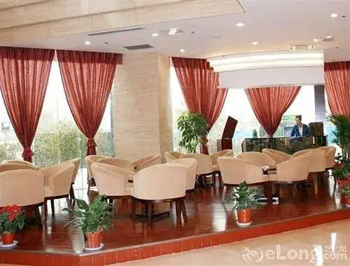 Сиань: Tang Dynasty Hotel (Xi'an Fengcheng 3rd Road City Library Subway Station)(唐朝酒店(西安凤城三路市图书馆地铁站店))