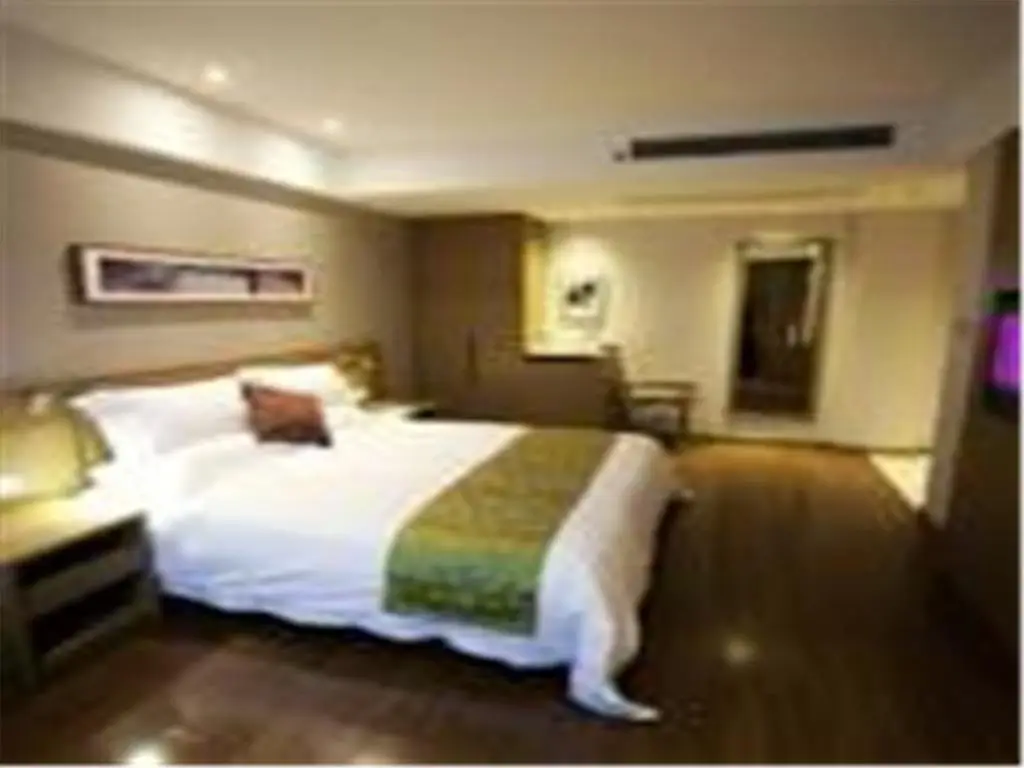 Цзинань: Home Inn Bayi Crossroads