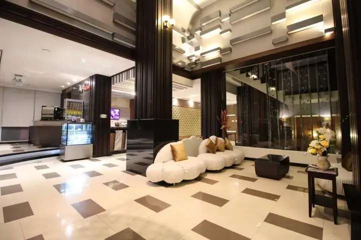 Бангкок: Sky Dome Resotel