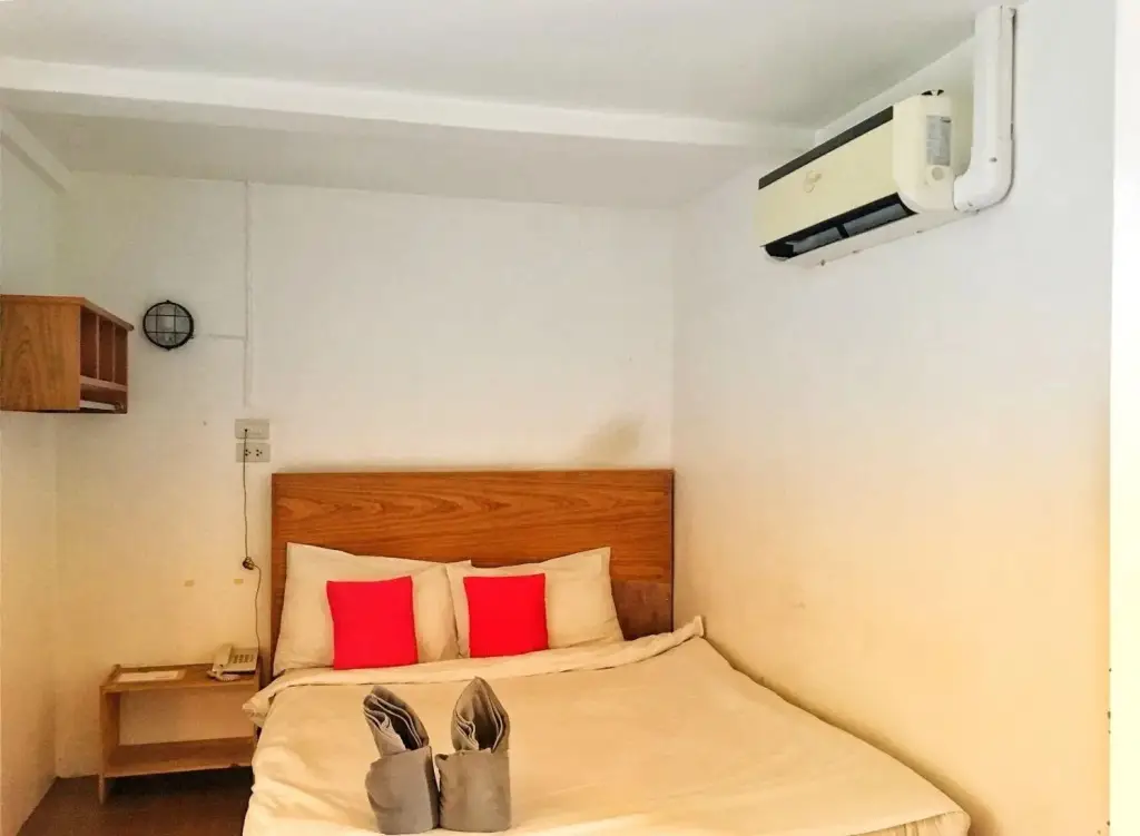 Сураттхани: I Room Hotel