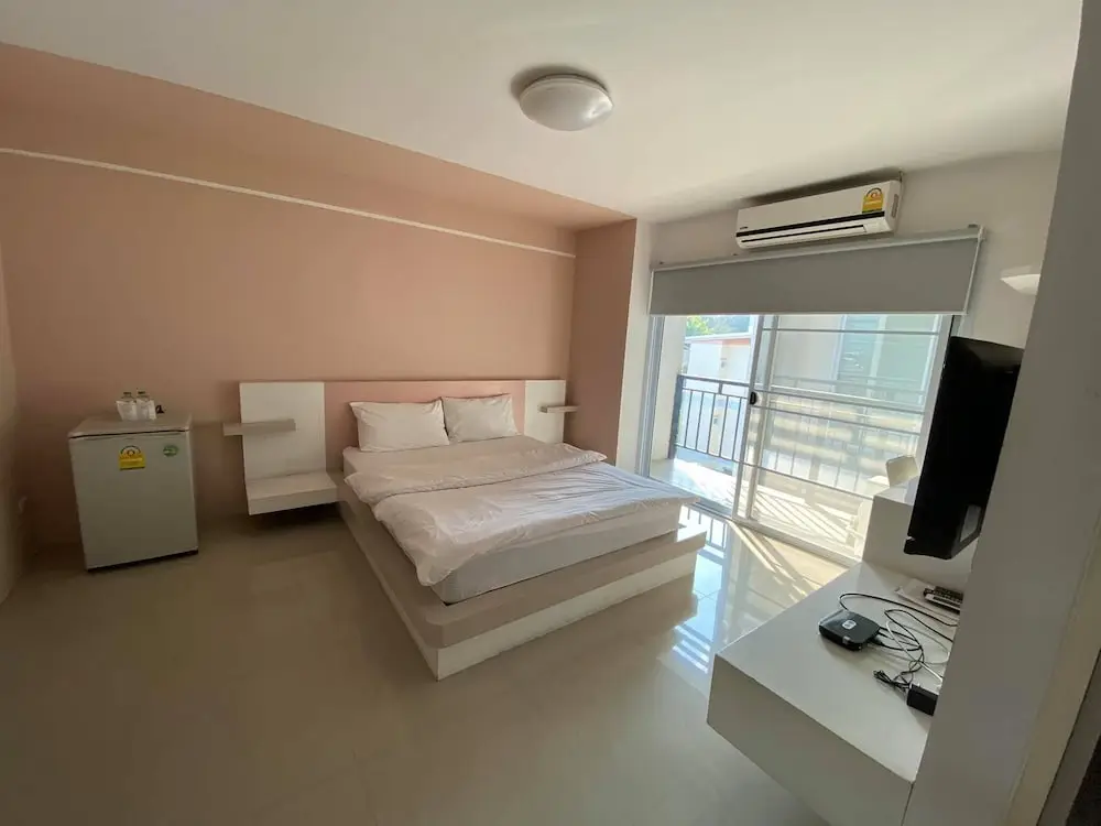 Чиангмай: Warisa Apartment