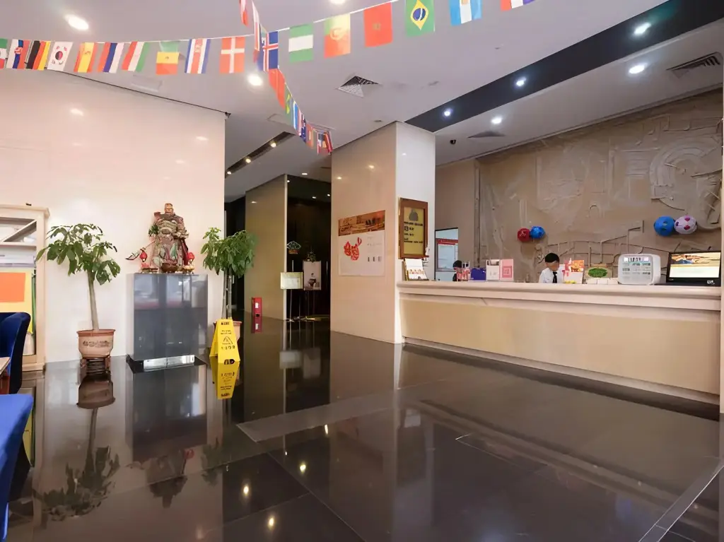 Дунгуань: Vienna Hotel (Luofu Mountain Scenic Area High-Speed Rail Station Branch)