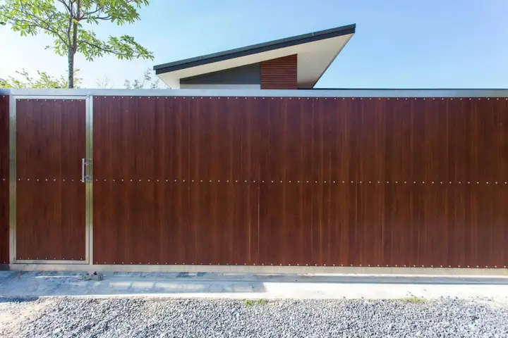 Краби: Elephas Villa