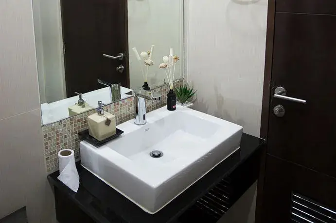 Чонбури: BBG Seaside Luxurious Service Apartment