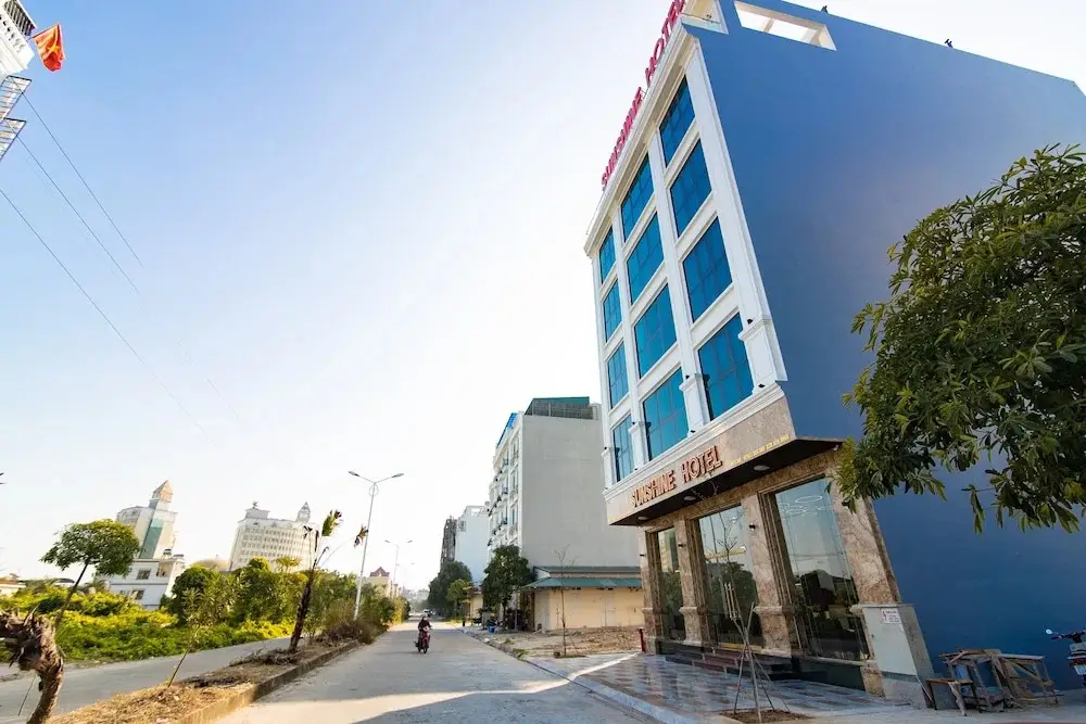 Sunshine Hotel — фото 1