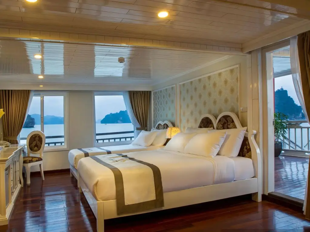 Халонг: Signature Royal Halong Cruise