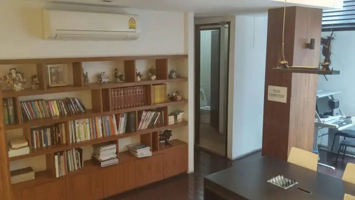 Бангкок: At One Inn Hualamphong Hotel