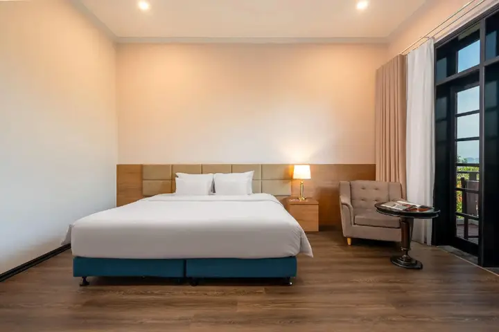 Халонг: Tuan Chau Resort Halong