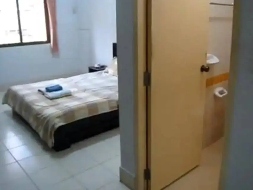 Бангкок: Phet Place Apartment