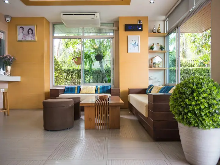 Чонбури: Central Place Serviced Apartment