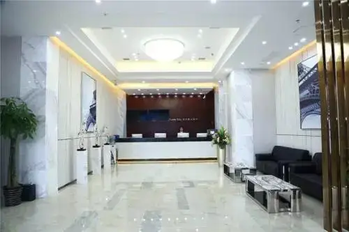 Чанша: HanTing Hotel (Bayilu Changsha Railway Station Subway Station)