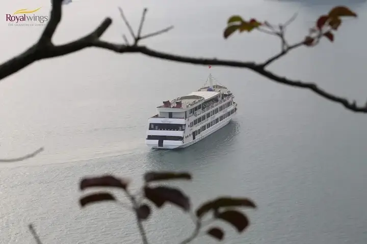 Халонг: La Regina Royal Cruise