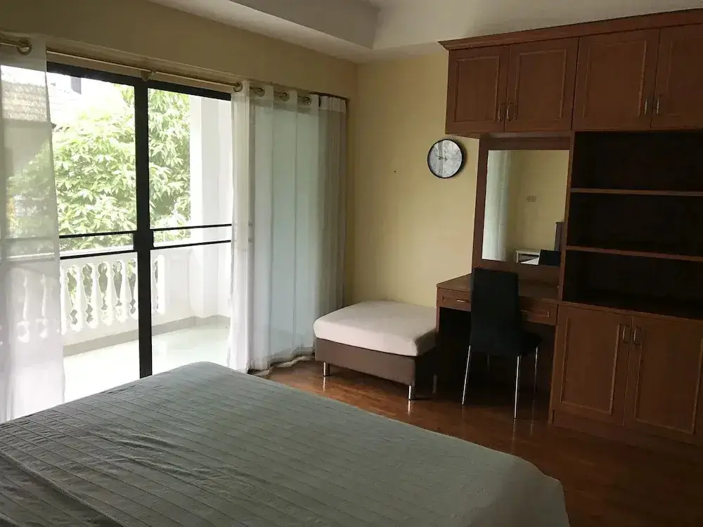 На Чом Тхиан: Baan Somprasong Apartment - Na Jomtien