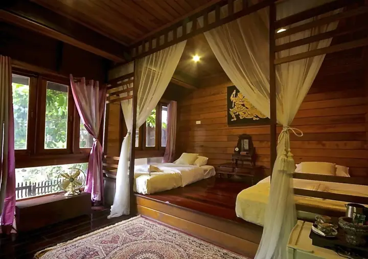 Аюттхая: Ruen Tubtim Hotel