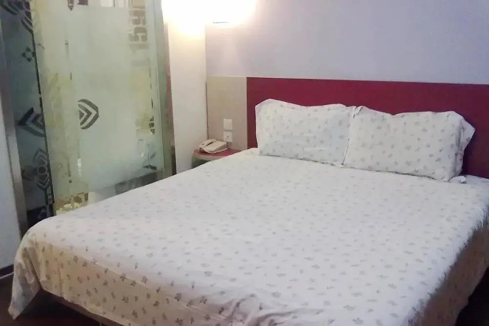 Шанхай: A9 Motel 159
