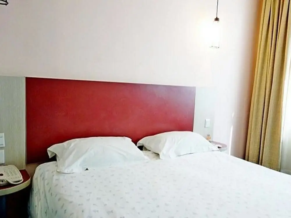 Шанхай: A9 Motel 159