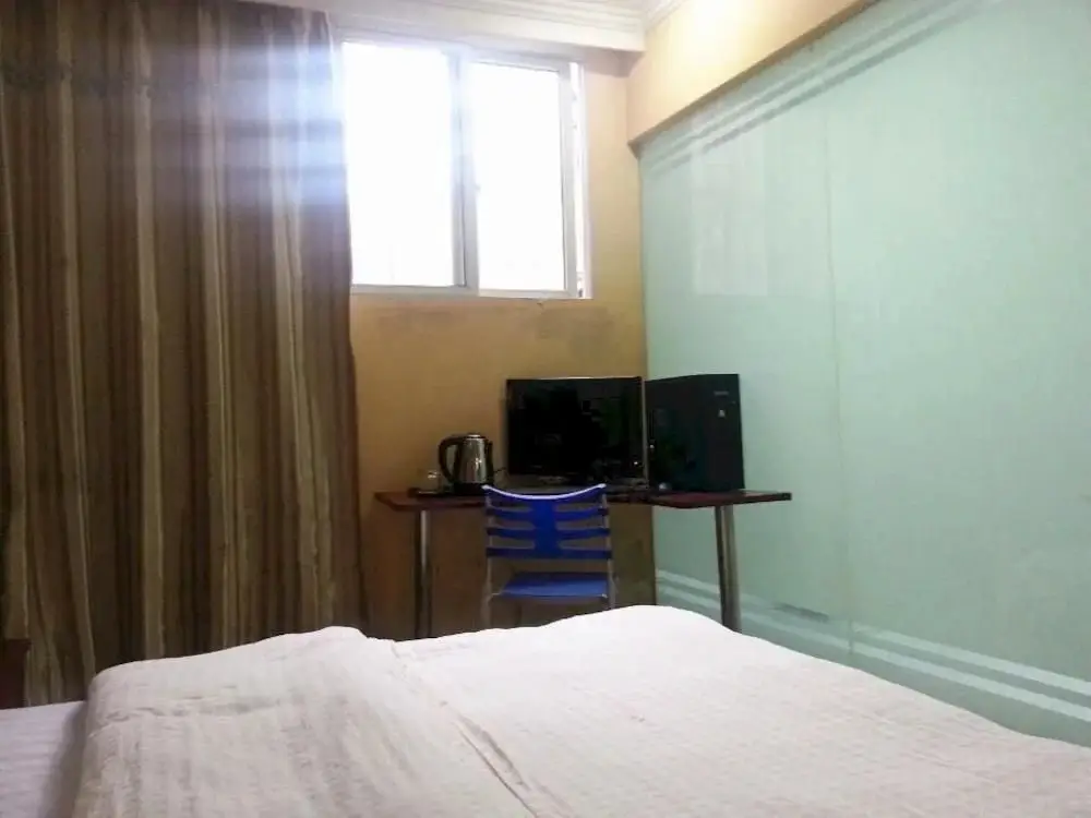 Ухань: Hengfeng Busiess Motel(武汉恒丰商务宾馆(江汉路协和医院店))