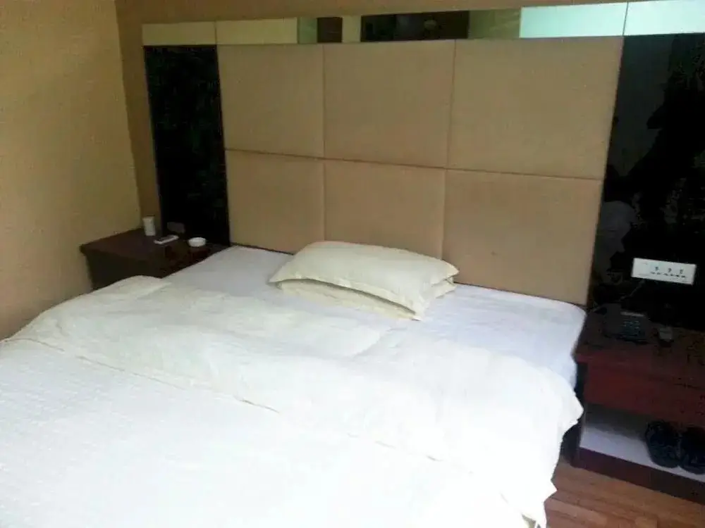 Ухань: Hengfeng Busiess Motel(武汉恒丰商务宾馆（江汉路协和医院店）)