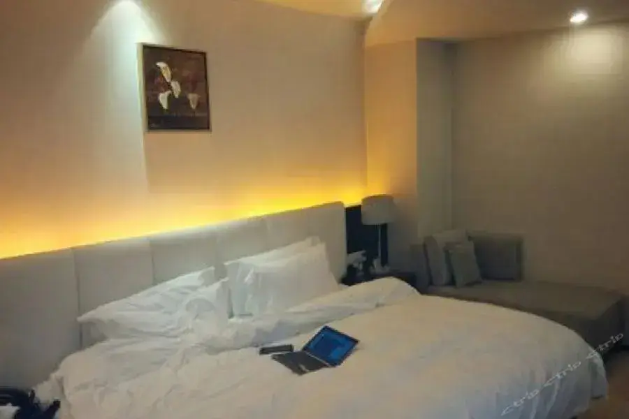 Сиань: Yulong International