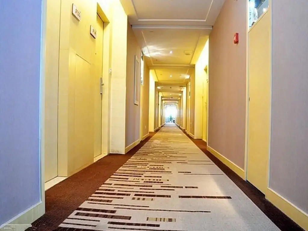 Нанкин: 南京江陵国际大酒店