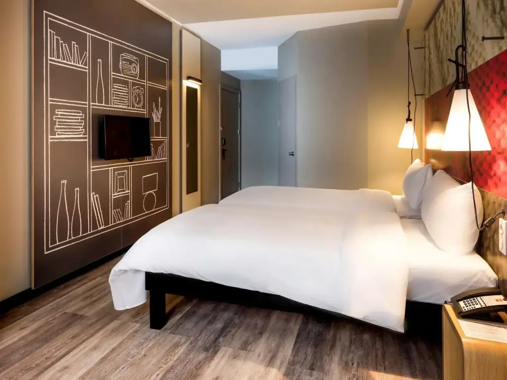 Стамбул: ibis Istanbul West