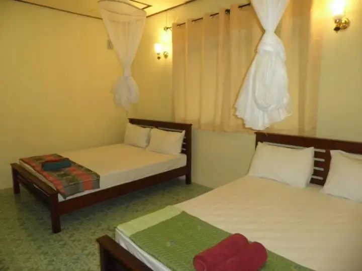 Фаном: Baan Rimnam Resort Khao Sok