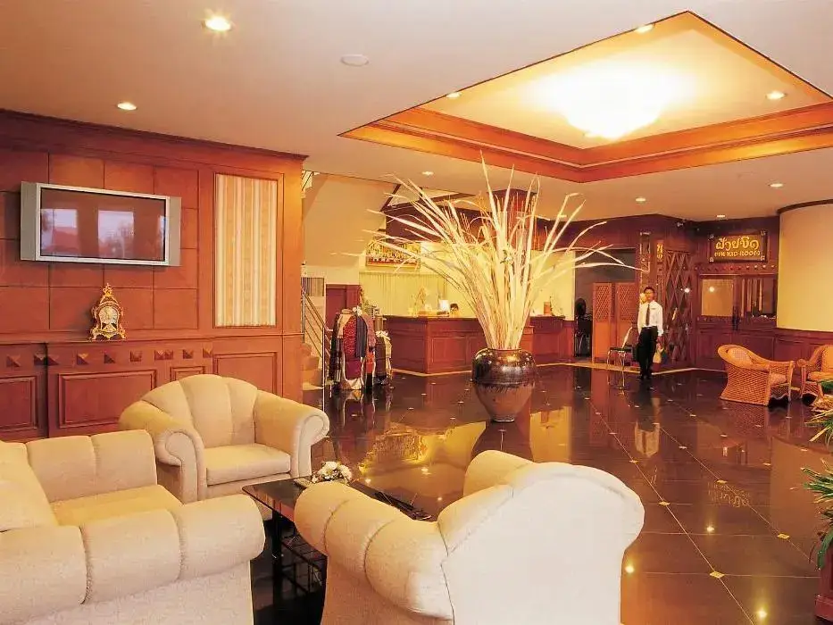 Амнатчарен: Faikid Hotel