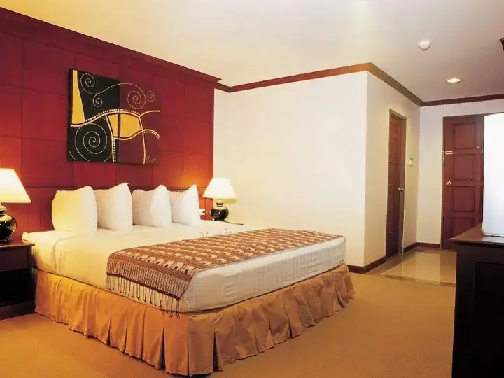 Амнатчарен: Faikid Hotel
