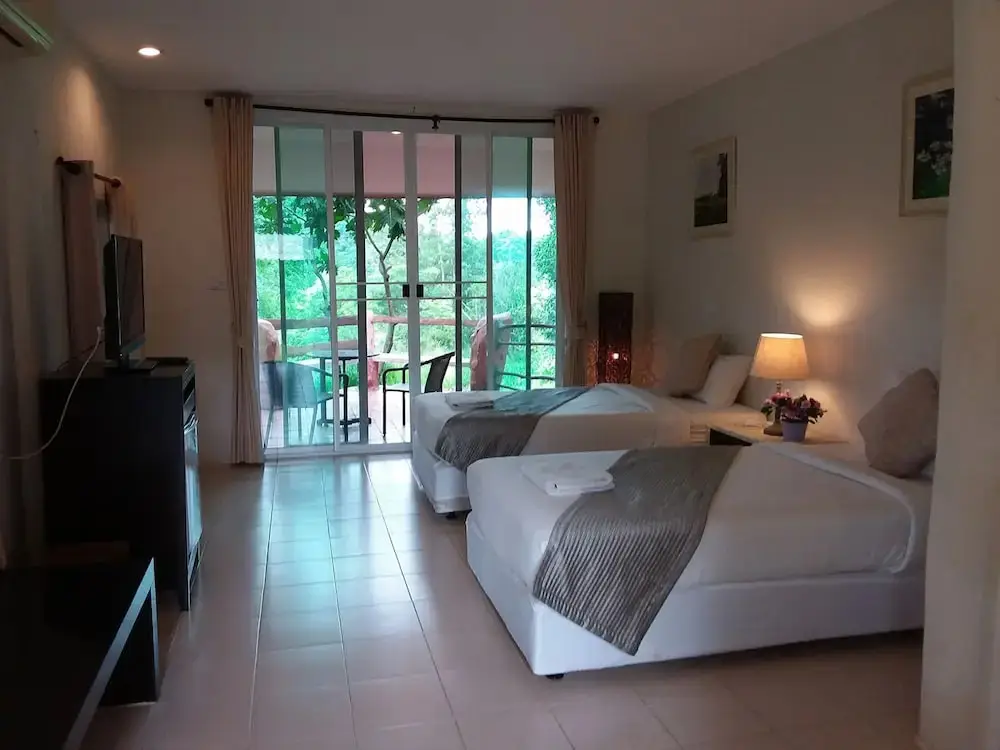 Нонг Нам Дэнг: Phuchomchan Khaoyai Resort