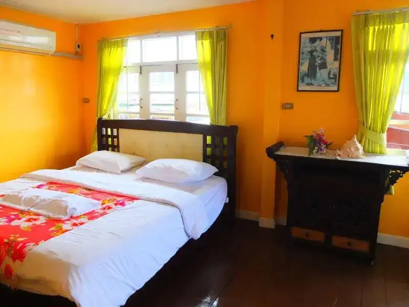 Ко-Лан: Baan Romruen Homestay