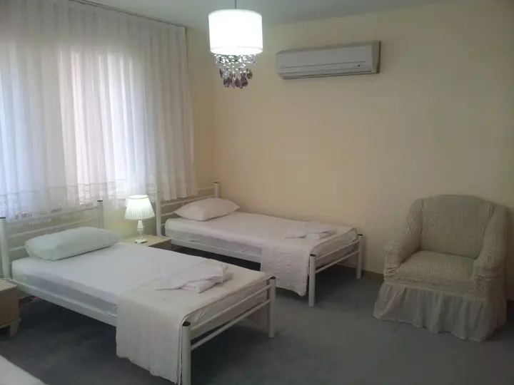 Дальян: Dalyan Palace