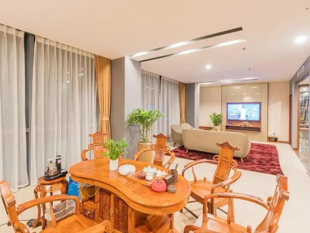 Халонг: Bien Bac Hotel