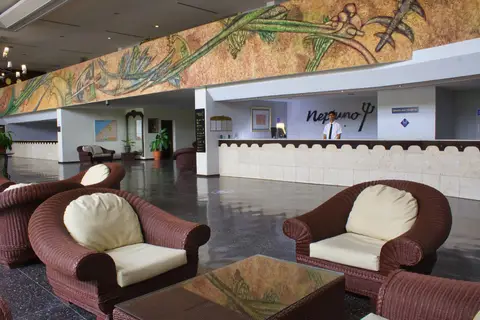 Hotel Neptuno Triton - Gran Caribe Hotels — фото 1