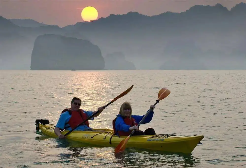 Халонг: Halong Glory Cruise