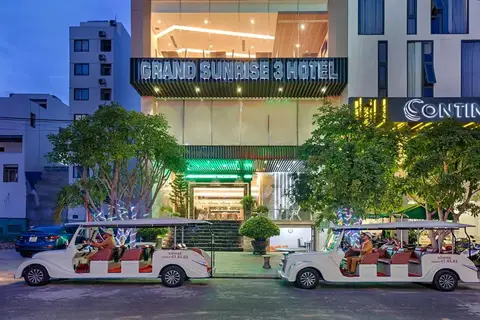 Bliss Luxury Hotel — фото 1